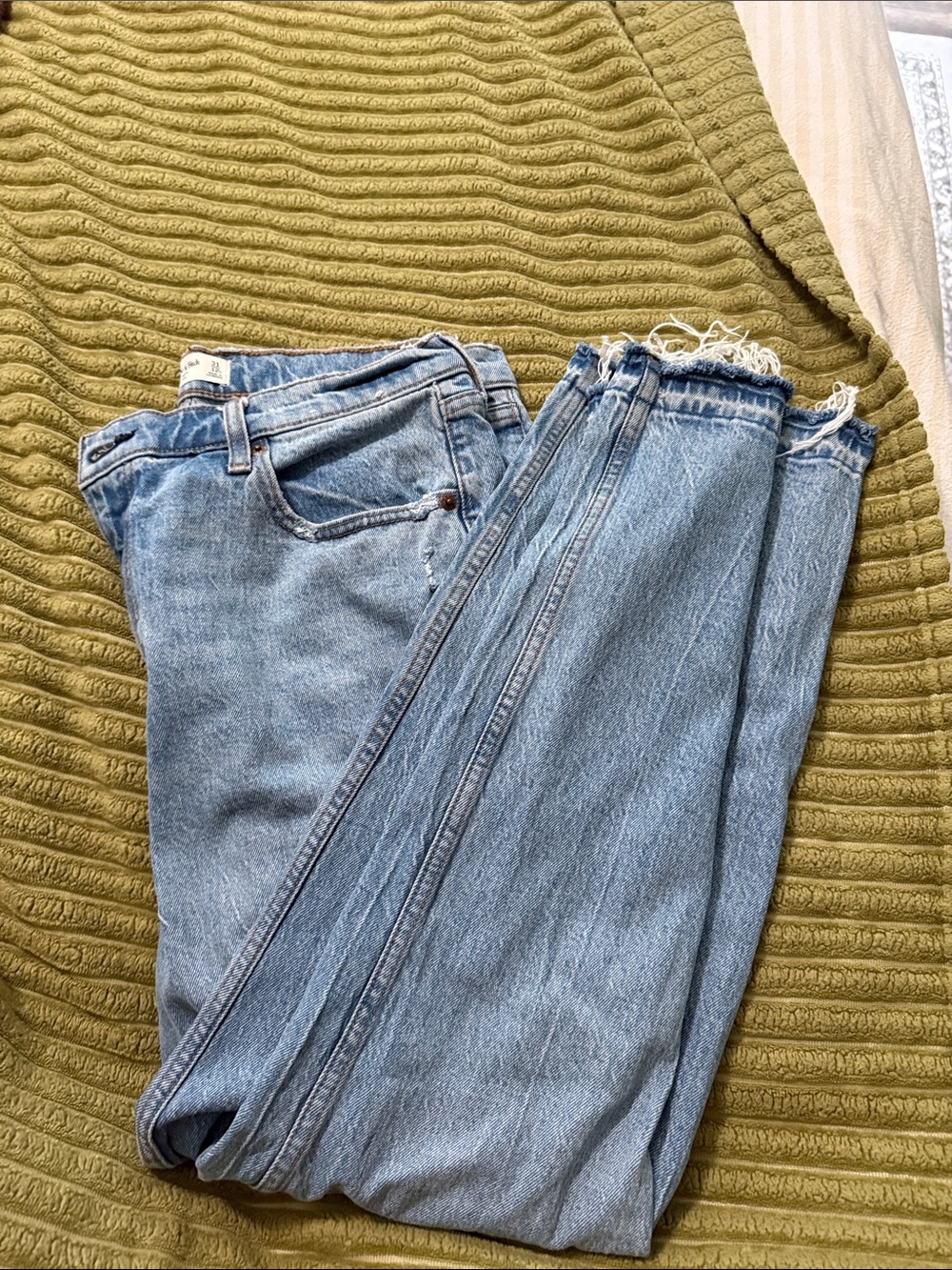 Abercrombie Women's 90s Straight-Leg Jeans - ultra high rise
